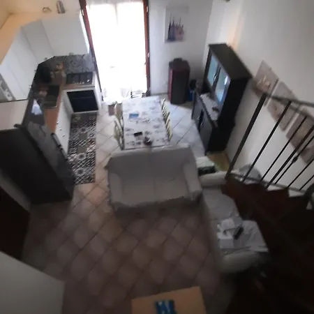 Casagiuvaleo Apartment Pula